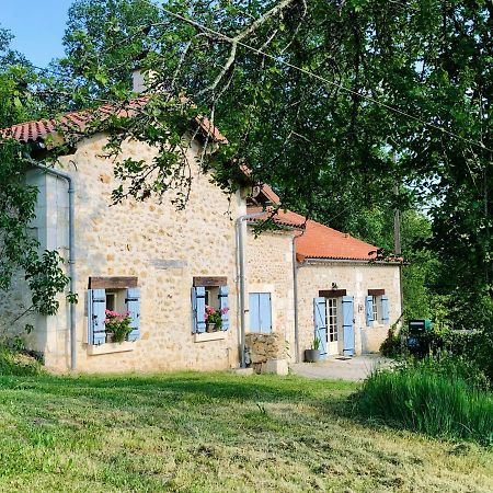 Bed and Breakfast MaBelle rêve Saint-Pierre-de-Côle Esterno foto