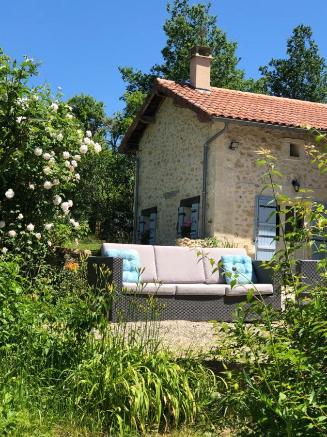 Bed and Breakfast MaBelle rêve Saint-Pierre-de-Côle Esterno foto