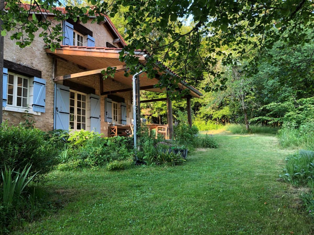 Bed and Breakfast MaBelle rêve Saint-Pierre-de-Côle Esterno foto
